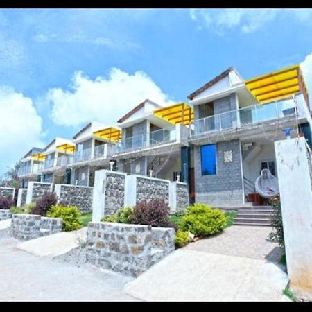 Sushmika Resorts Inn Yercaud Exterior photo