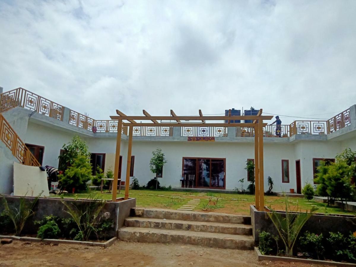 Sushmika Resorts Inn Yercaud Exterior photo